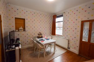 Dining Room- click for photo gallery